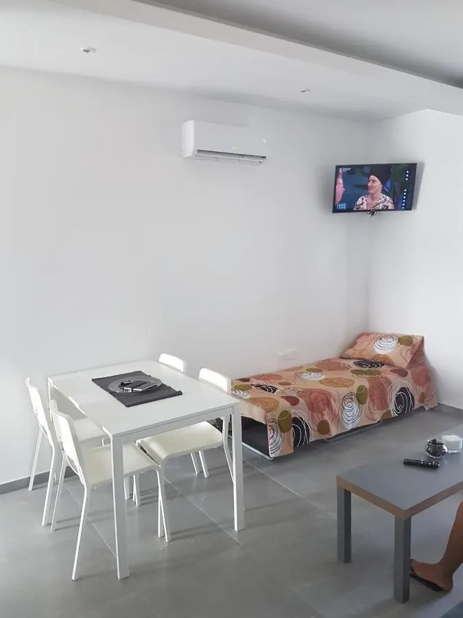Aparthotel Christopher'S Sandy Beach Suites Ayia Napa