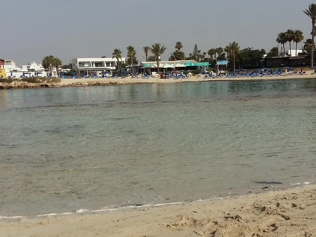 Christopher'S Sandy Beach Suites Agia Napa