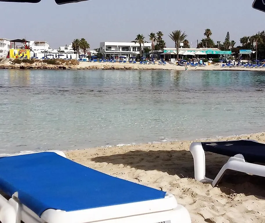 Christopher'S Sandy Beach Suites Agia Napa Zypern