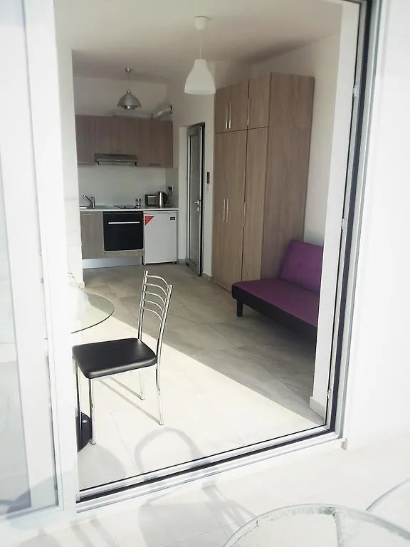 Christopher'S Sandy Beach Suites Ayia Napa