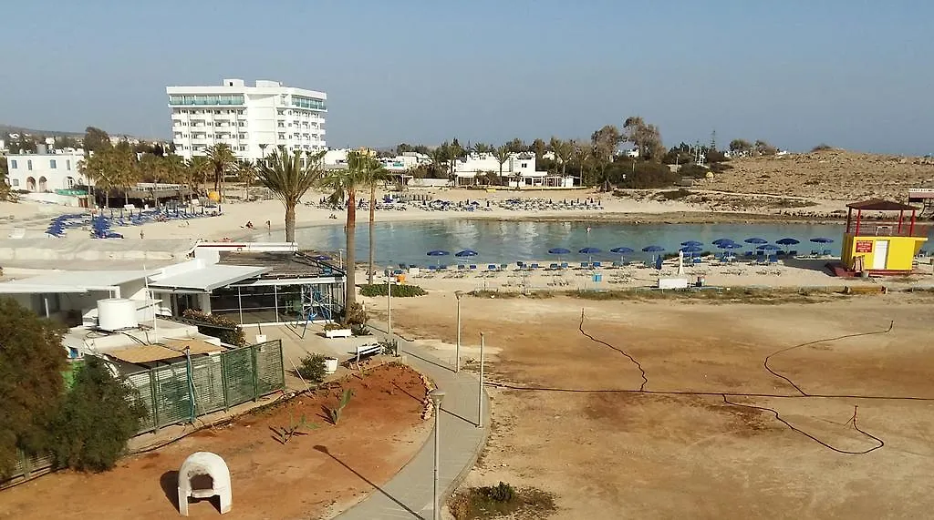 Christopher'S Sandy Beach Suites Ayia Napa 0*,