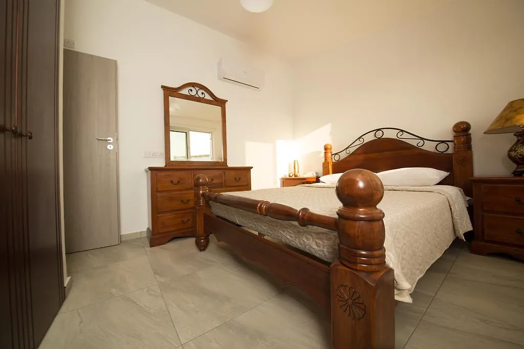 Christopher'S Sandy Beach Suites Ayia Napa