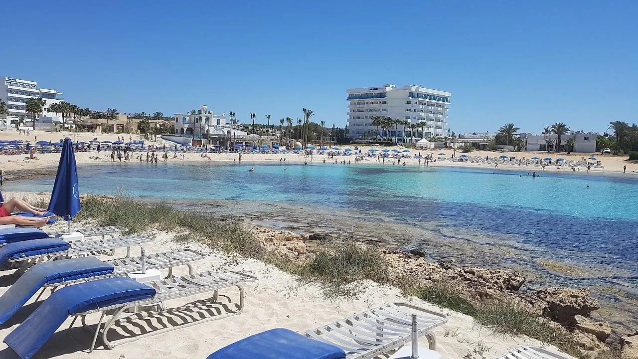 Aparthotel Christopher'S Sandy Beach Suites Ayia Napa