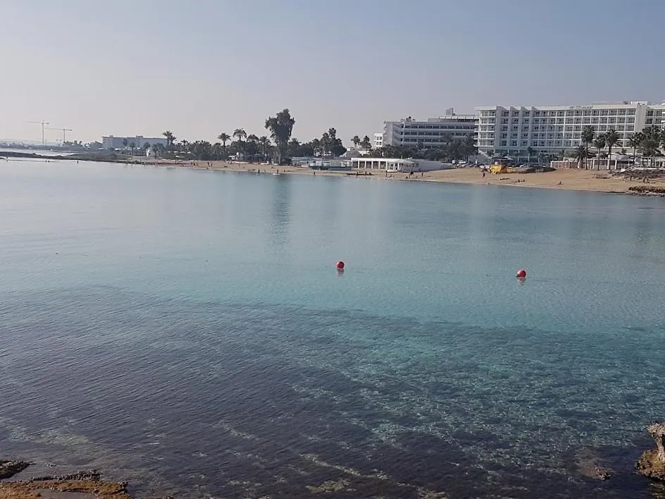 Aparthotel Christopher'S Sandy Beach Suites Ayia Napa